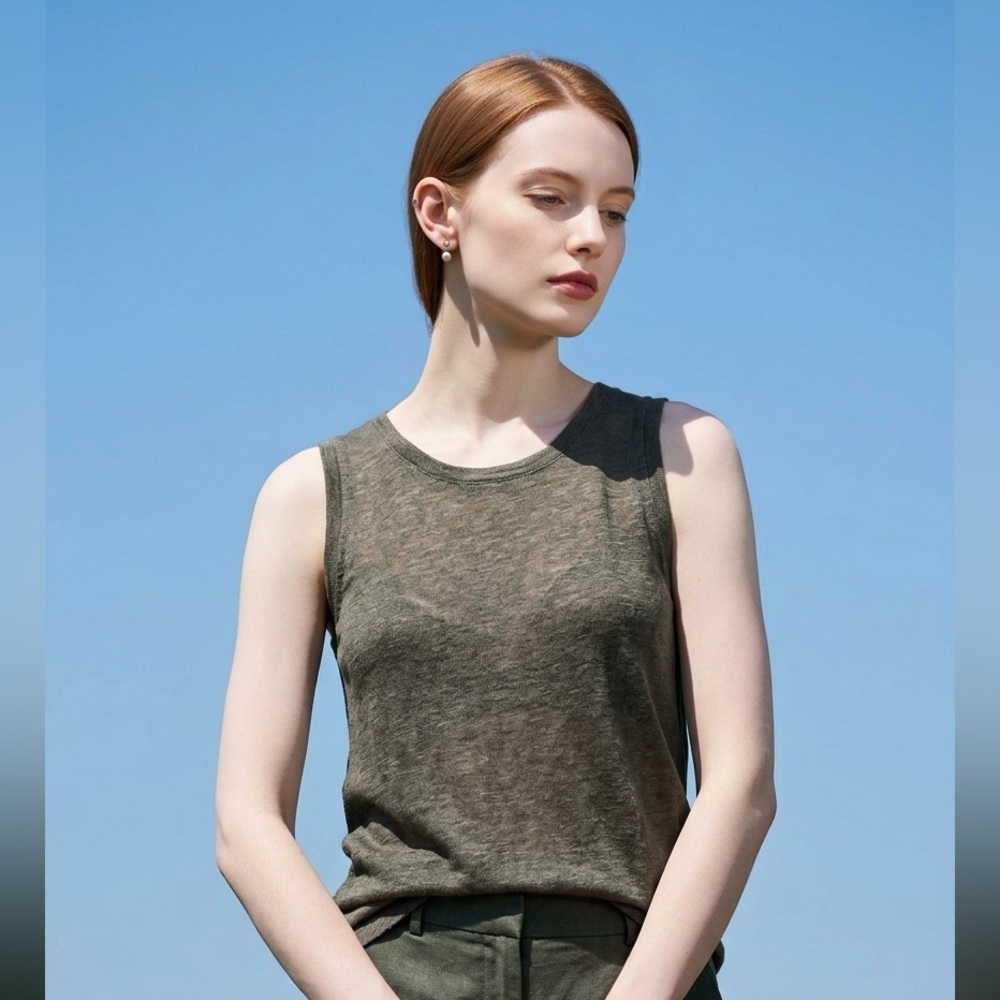 Tahari 100% linen Coastal lightweight minimalistic Olive green tank top